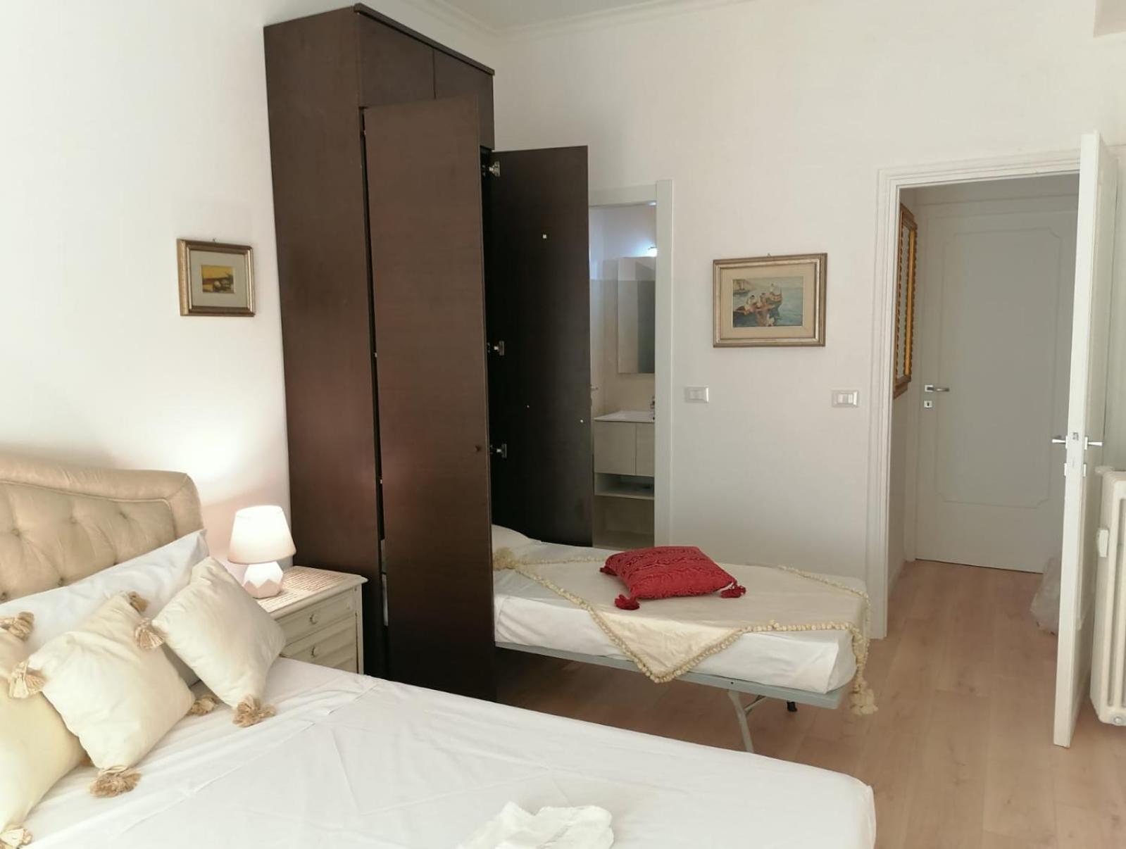 Rome Luxury Rooms Exterior photo